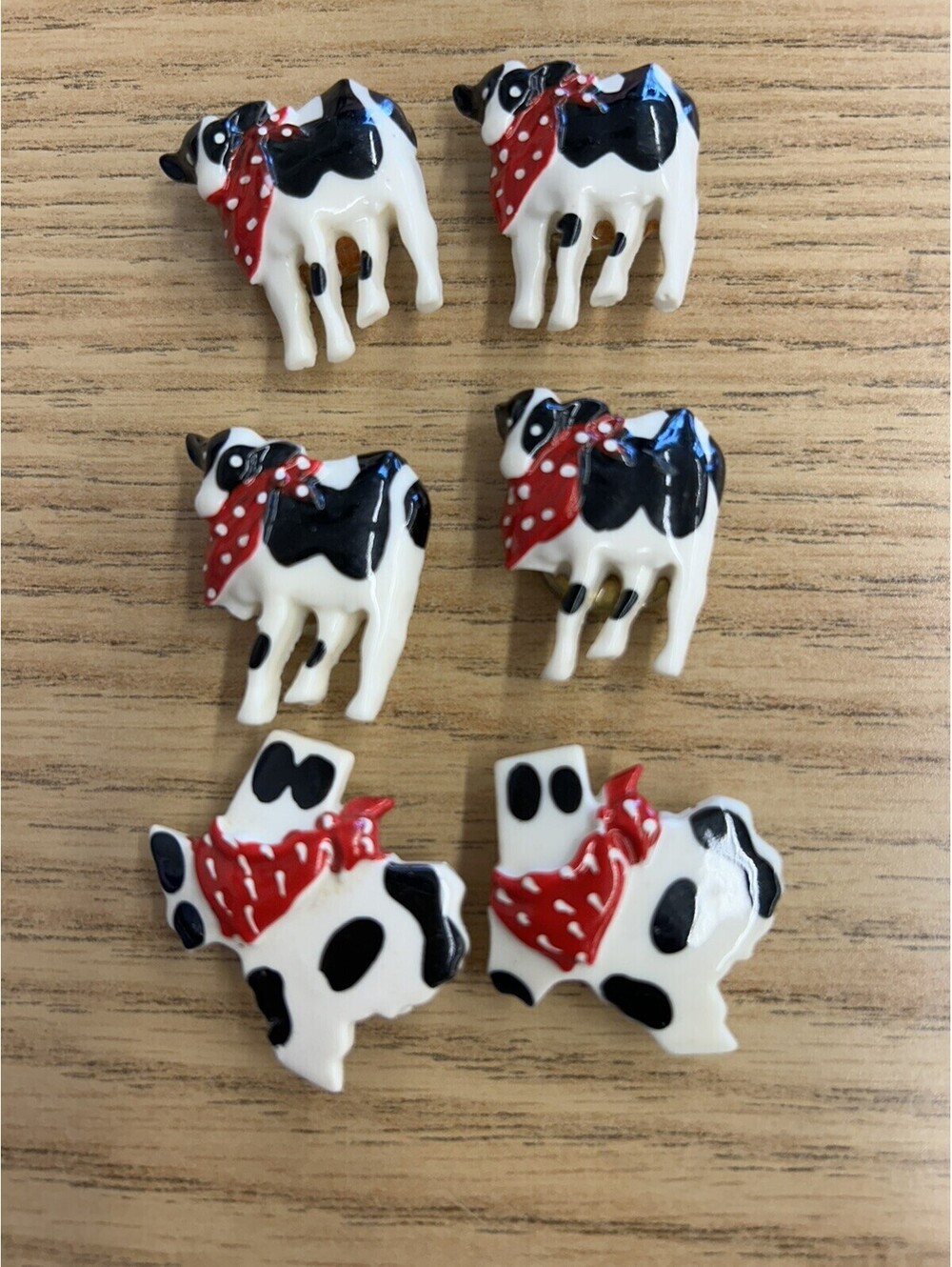Cows Button Covers. White And Black With Red Bandana. Homemade. 6 In Set. EUC.